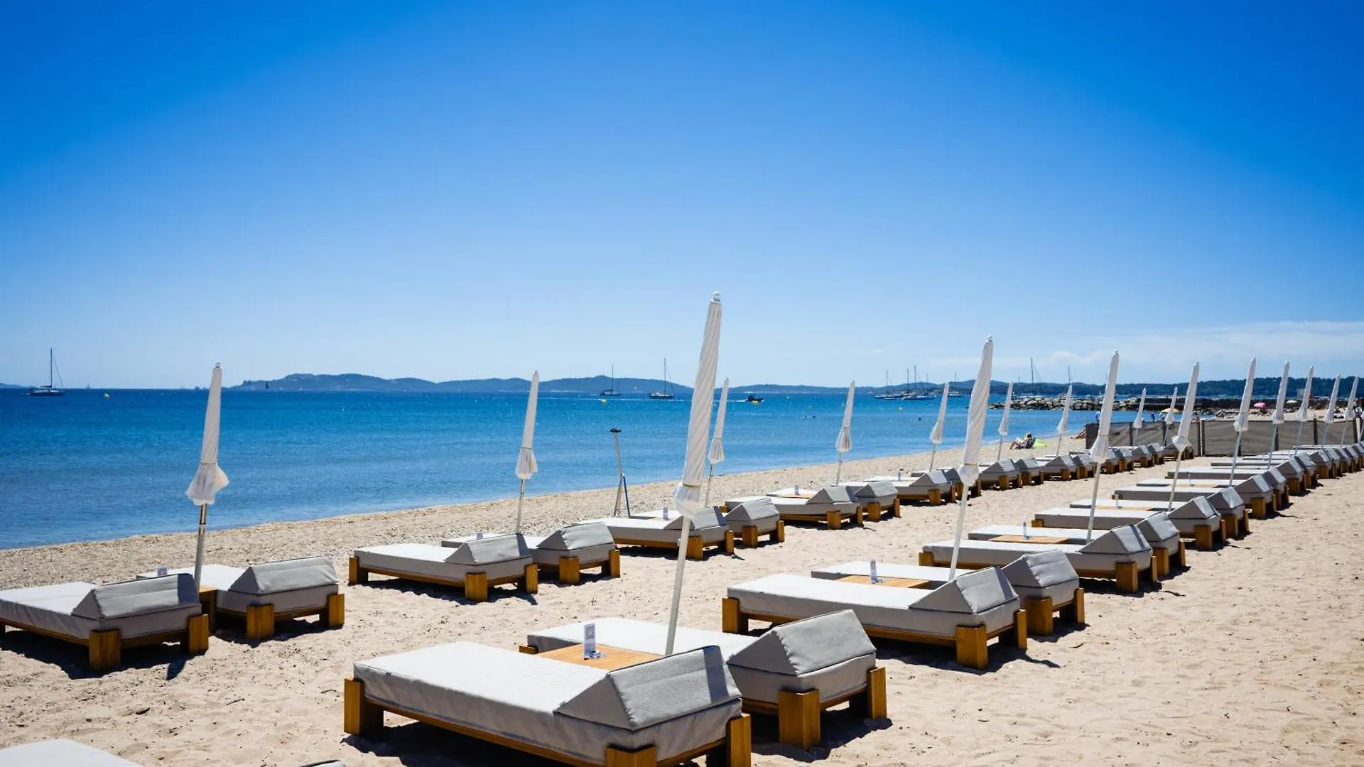 Le Hameau Des Pesquiers Ecolodge & Spa, Curio Collection By Hilton Hyeres 5*,
