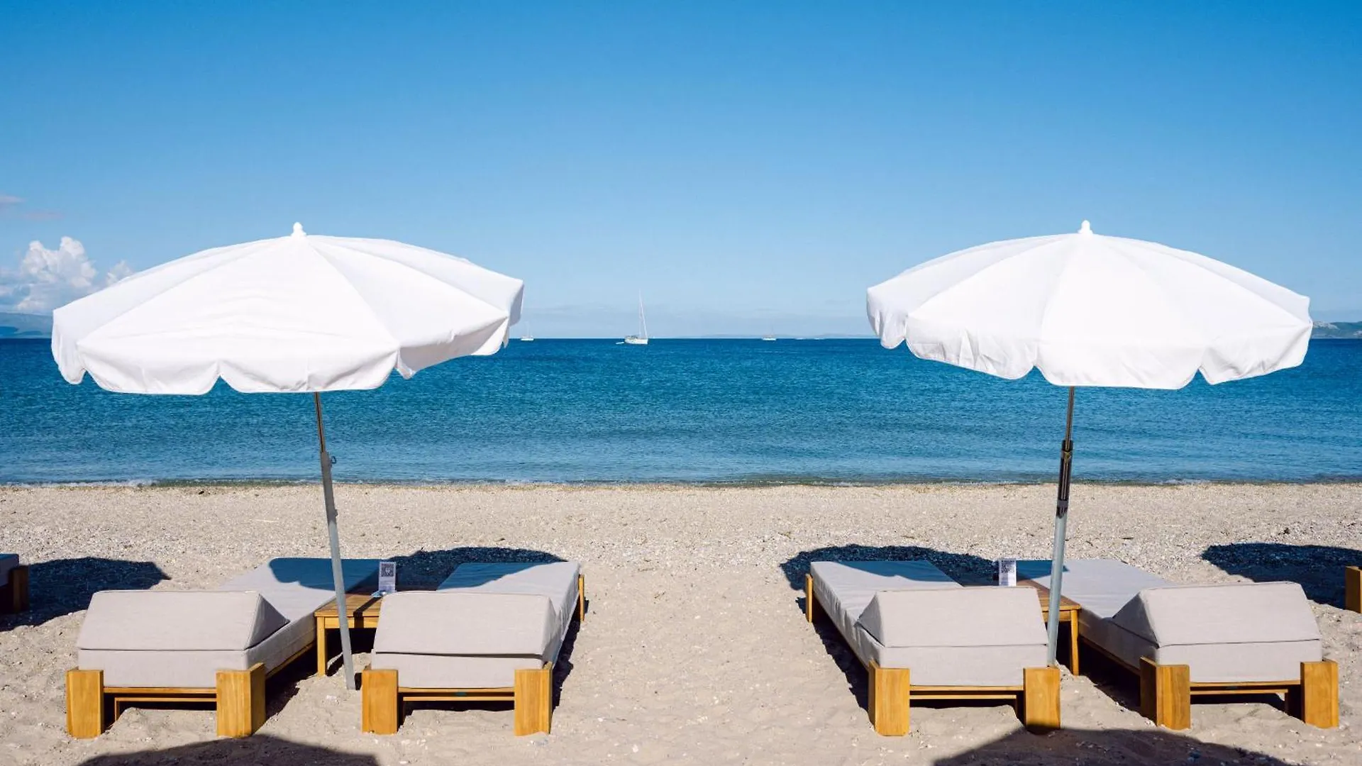 Le Hameau Des Pesquiers Ecolodge & Spa, Curio Collection By Hilton Hyeres