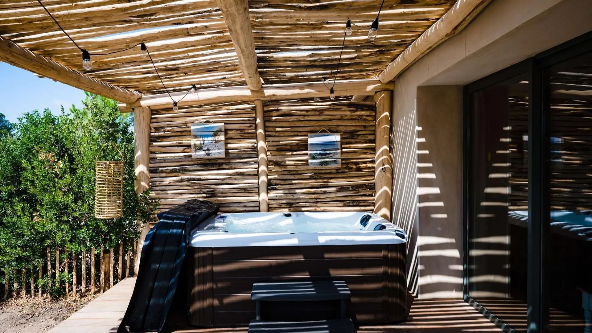 Hotel Le Hameau Des Pesquiers Ecolodge & Spa, Curio Collection By Hilton Hyeres