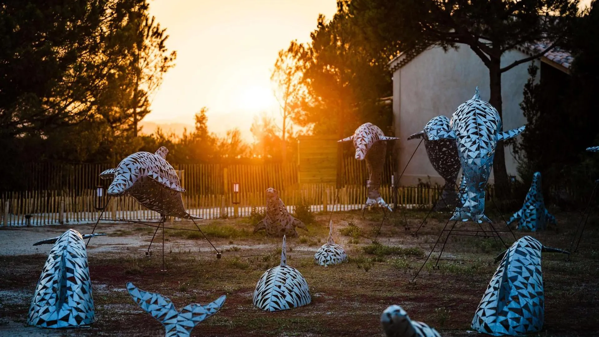 Hotel Le Hameau Des Pesquiers Ecolodge & Spa, Curio Collection By Hilton Hyeres