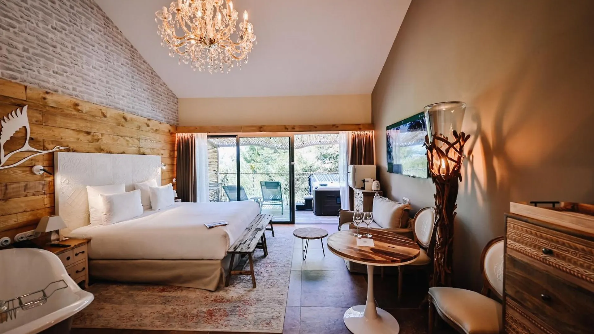 Le Hameau Des Pesquiers Ecolodge & Spa, Curio Collection By Hilton Hyeres